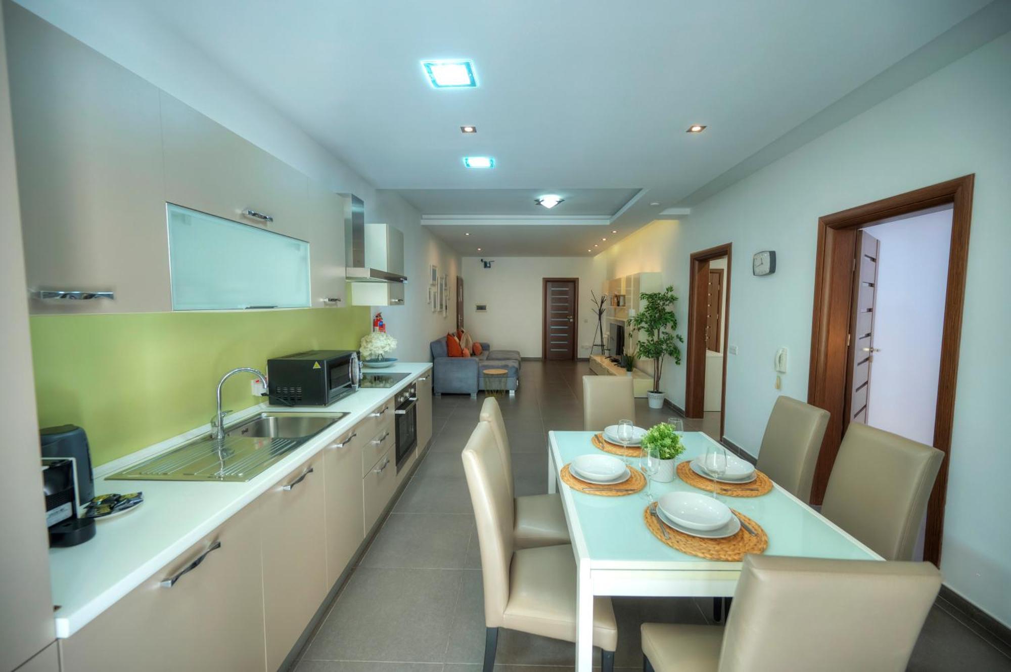 Bright & Large 2Bedrooms In Sliema Center Mpor1-1 Kültér fotó