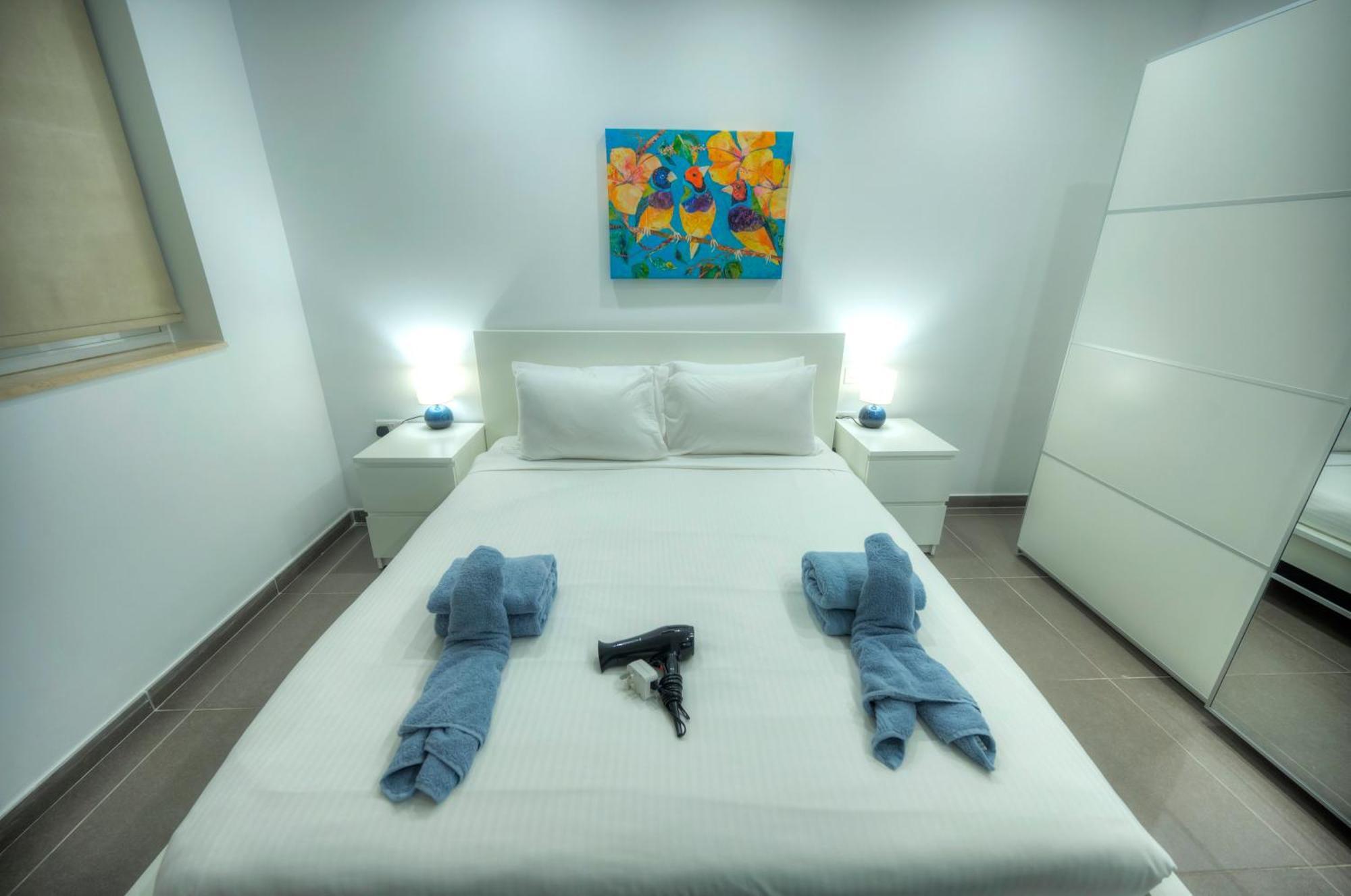 Bright & Large 2Bedrooms In Sliema Center Mpor1-1 Kültér fotó